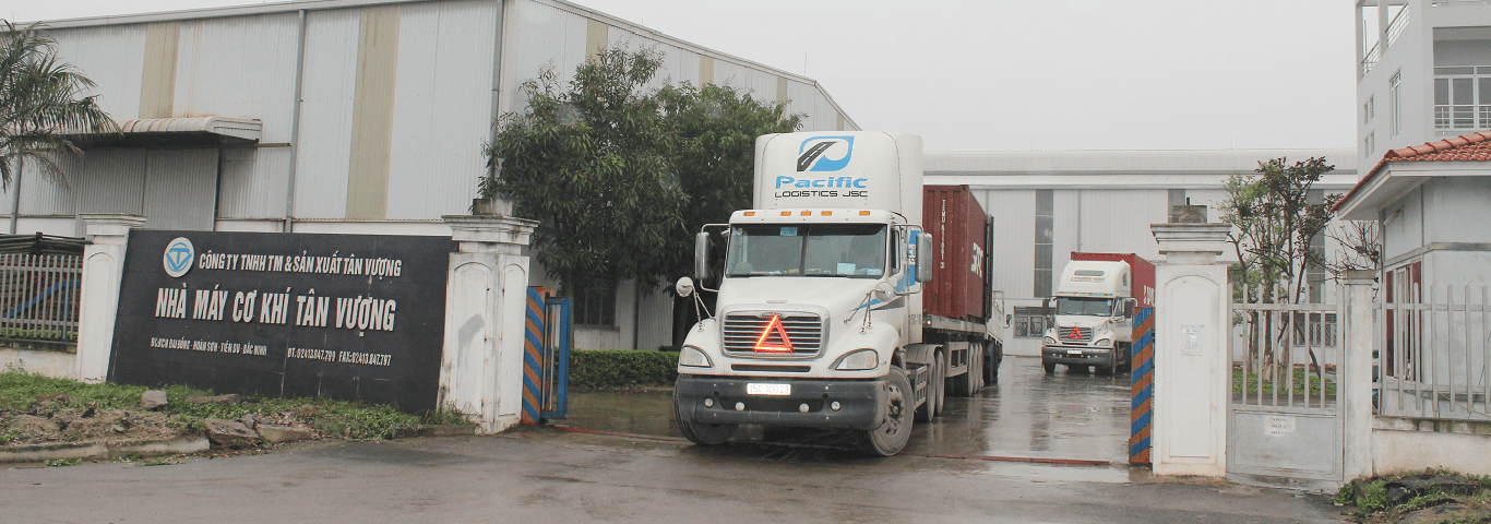 ảnh container ra cửa